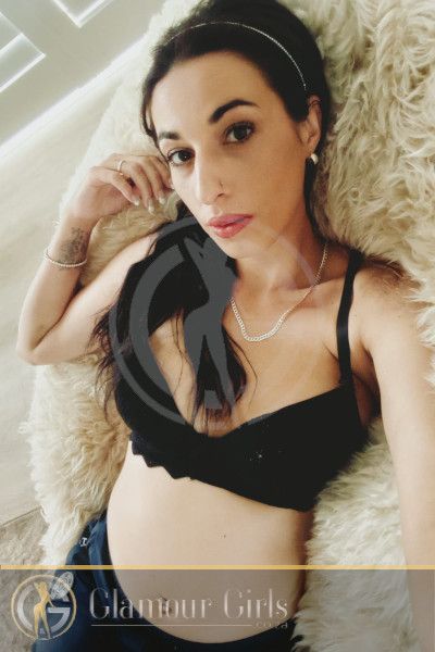 Mia